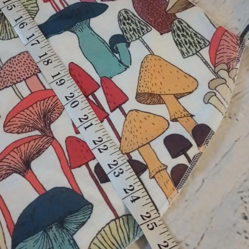 LA Soul Red Blue Mushroom Print Tank Top M - Picture 5 of 6
